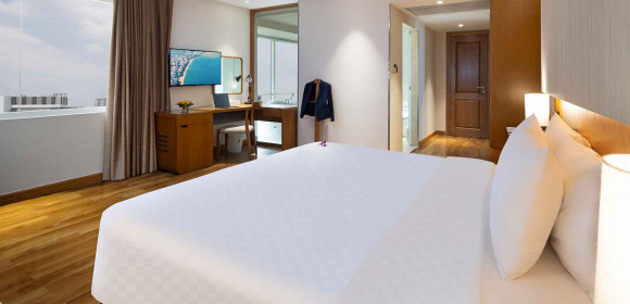 Executive Suite Free High tea & Mini bar